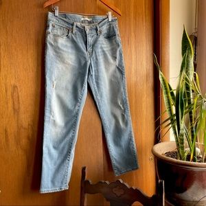 LEVI’S Boyfriend Distressed Light Wash Jeans